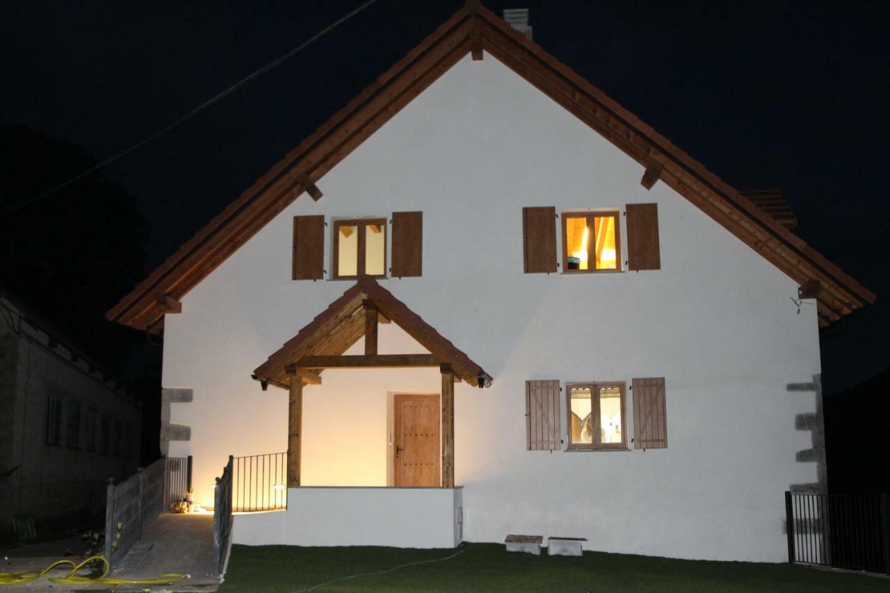Apartamentos Zabalarena Basoa Орбайсета Экстерьер фото